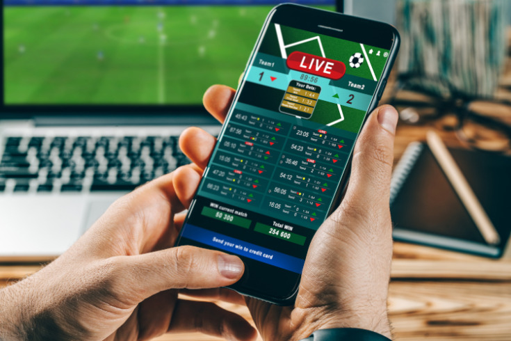 Aplikacje Bukmacherskie na Androida i iOS: Szczere Porównanie STS, Fortuna, Betclic